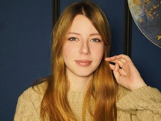 VictoriaHoward's Most Recent Photo