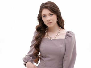 BellaCaramel's Most Recent Photo